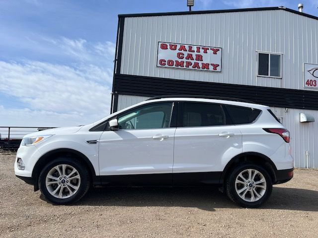 2018 Ford Escape SE AWD- WARRANTY INC, REMOTE START, HEATED SEAT in Cars & Trucks in Red Deer - Image 2