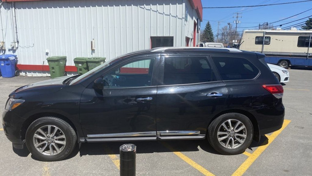 2015 Nissan Pathfinder SL in Cars & Trucks in Laval / North Shore - Image 3