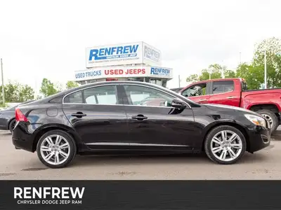 2.5L 4-Cylinder, Heated Leather Seats, Sunroof, Blind-Spot Monitoring, Push Button Start, and so muc...