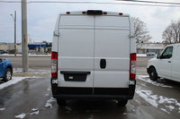 LEASE RATE AVAILABLE AS LOW AS 6.9% O.A.CFREE CARFAX REPORT AVAILABLE 2 PASSENGER FOG LIGHTS ABS ADJ... (image 7)