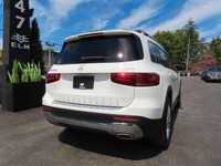 100% CANADIAN VEHICLE Visit Our Website @ EliteLuxuryMotors.ca _____________________________________... (image 8)