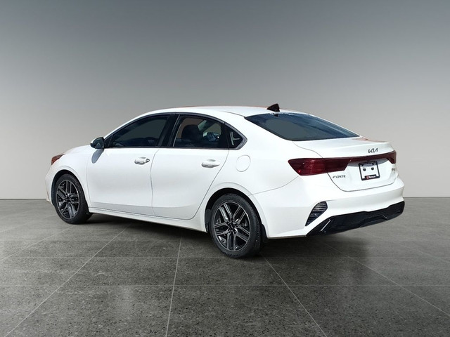 2022 Kia Forte EX IVT in Cars & Trucks in Lethbridge - Image 4