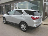 2020 Chevrolet Equinox LT All Wheel Drive. Nicely equipped with Economical 1.5 L engine, power seat,... (image 4)
