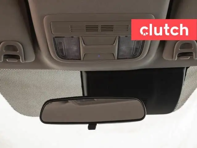 2019 Honda Civic LX w/ Apple CarPlay & Android Auto, Rearview Ca dans Autos et camions dans Ottawa - Image 37