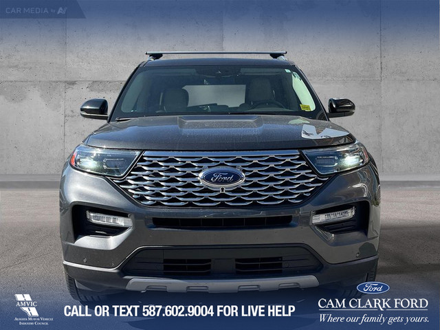 2020 Ford Explorer Platinum LEATHER* MOONROOF* CARPLAY* NAVI in Cars & Trucks in Banff / Canmore - Image 2