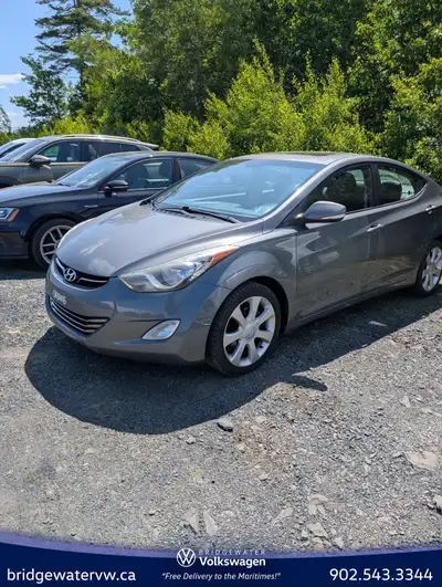 Engine: 1.8L DOHC 16-valve dual-CVVT I4 engine L/100Km City: 7.2 L/100Km Hwy: 5.2