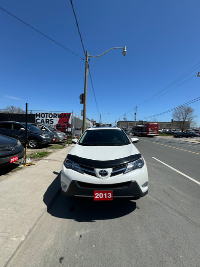 2013 Toyota RAV4 Limited w/ AWD | SUNROOF | NO ACCIDENT |LOW KM 