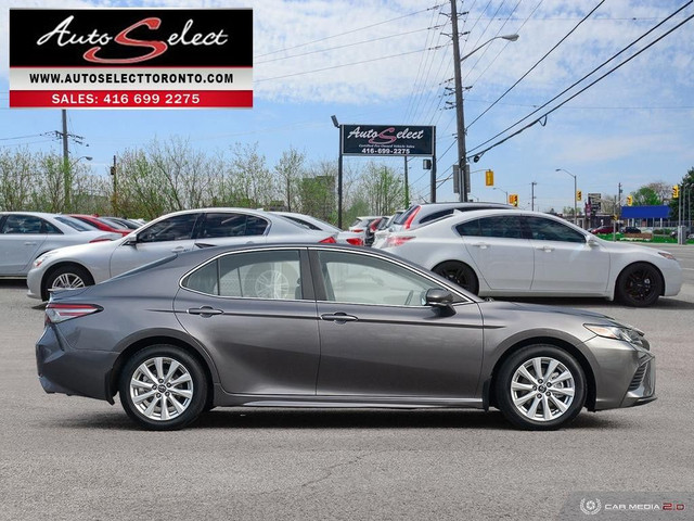 2019 Toyota Camry SE ONLY 125K! **BACK-UP CAMERA** APPLE CARPLAY in Cars & Trucks in City of Toronto - Image 3