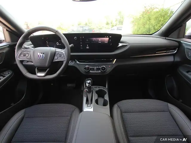 2025 Buick Envista Preferred in Cars & Trucks in London - Image 28