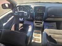CLEAN CARFAX REPORT No Accidents, 2017 DODGE GRAND CARAVAN SXT featuring: Back up Camera, Navigation... (image 9)