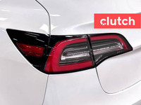 NO ACCIDENTS / CLEAN CARFAX / 1 OWNER / Front Heated Seats, Rear Heated Seats, Climate Control and m... (image 8)