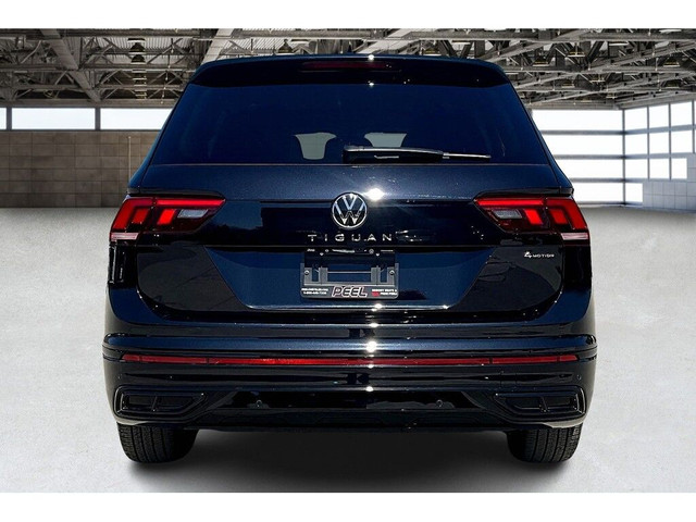  2023 Volkswagen Tiguan Comfortline R-Line Black Edition 4MOTION in Cars & Trucks in Mississauga / Peel Region - Image 4