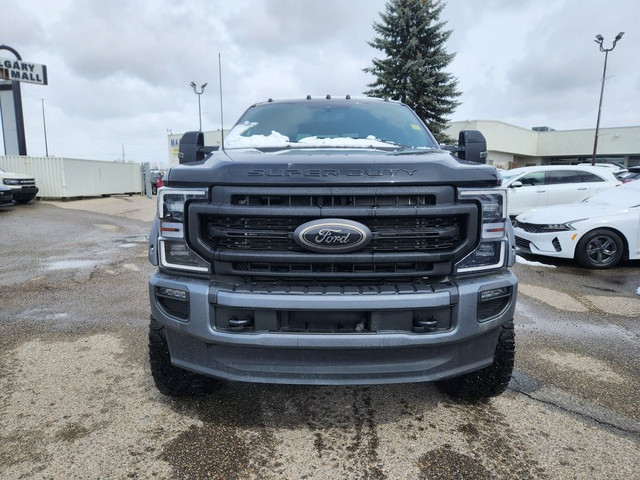  2022 Ford F-350 LARIAT ULTIMATE BLACK APP | 4\" LIFT | TWIN ROO in Cars & Trucks in Calgary - Image 2