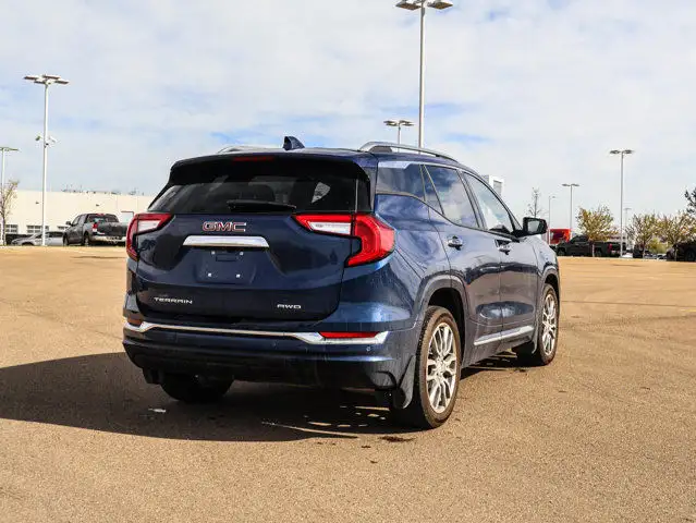 2023 GMC Terrain Denali 1.5T AWD in Cars & Trucks in Strathcona County - Image 9