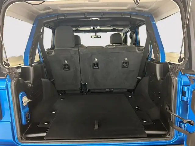 2023 Jeep Wrangler UNLIMITED WILLYS 4X4 in Cars & Trucks in Laval / North Shore - Image 13