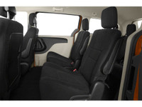 Engine: V6 Cylinder Engine 3.6L L/100Km City: 13.7 L/100Km Hwy: 9.4 Safety Equipment Electronic Stab... (image 7)