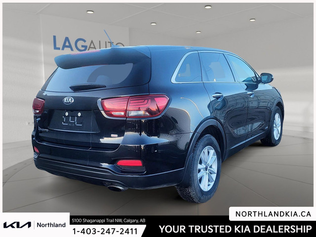 2020 Kia Sorento LX in Cars & Trucks in Calgary - Image 4