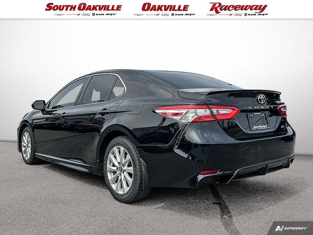 2020 Toyota Camry SE | BACKUP CAMERA | JUST TRADED | GOOD ON GAS in Cars & Trucks in Oakville / Halton Region - Image 4