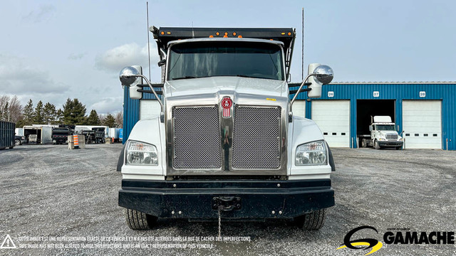 2021 KENWORTH T880 12 WHEEL TWIN STEER DUMP TRUCK in Heavy Trucks in La Ronge - Image 3