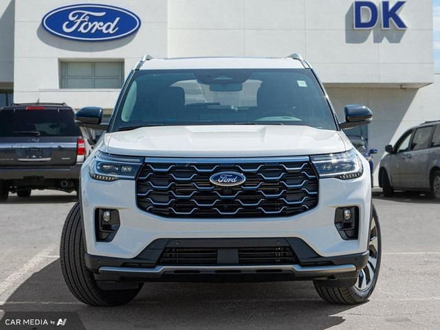 2025 Ford Explorer Platinum in Cars & Trucks in Edmonton - Image 2
