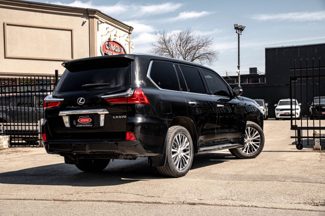 2016 Lexus LX 570 4WD | 7 PASS | NAVI | COOLED SEATS | SUNROOF | in Cars & Trucks in City of Toronto - Image 4