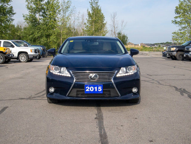 2015 Lexus ES 350 - Heated Leather and Genuine Wood Steering in Cars & Trucks in Belleville - Image 2