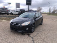 2014 Ford Focus WINTER TIRES & RIMS, LEATHER, ROOF, LOW KM'S! #2