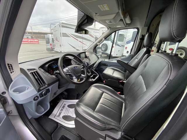 Tribute Van conversion with great features. dans VR et caravanes  à Bedford - Image 4