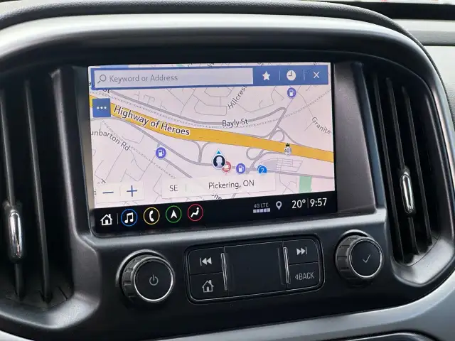 2019 Chevrolet Colorado in Cars & Trucks in City of Toronto - Image 16