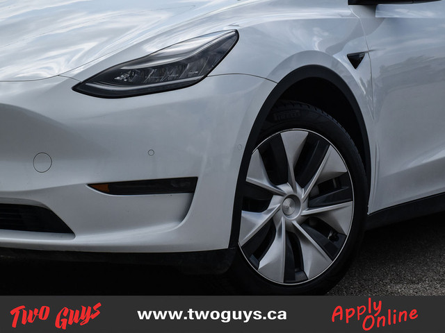 2020 Tesla Model Y Long Range AWD Panoroof Leather Navigation in Cars & Trucks in St. Catharines - Image 2