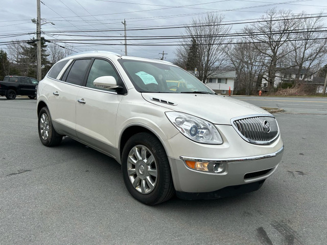 2012 Buick Enclave CXL1 3.6L AWD | Leather | Back-up Camera in Cars & Trucks in Bedford - Image 3