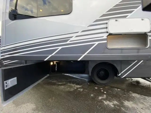 2025 Thor Motor Coach Delano Sprinter 24FB in RVs & Motorhomes in Abbotsford - Image 44