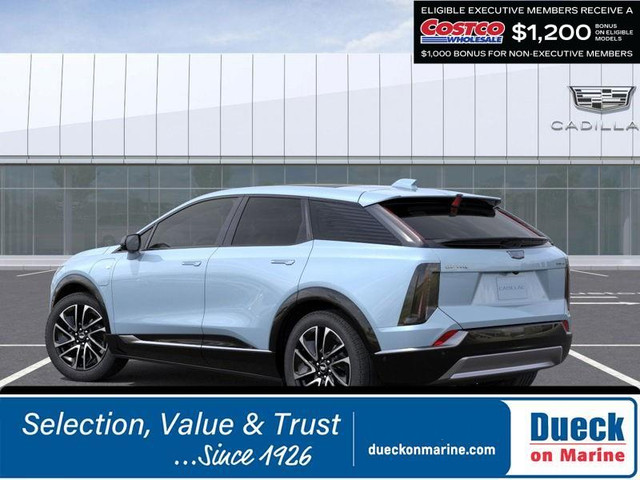2025 Cadillac OPTIQ Sport in Cars & Trucks in Richmond - Image 3