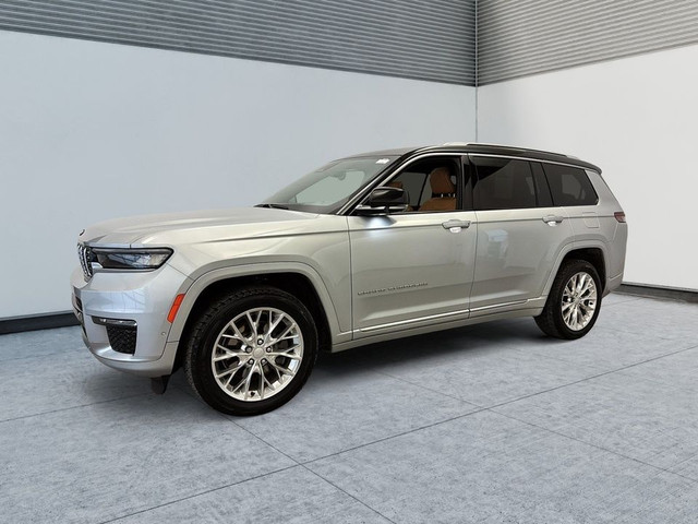 2021 Jeep Grand Cherokee L Summit 4x4 Toit pano 7 Passagers Cuir in Cars & Trucks in Laval / North Shore - Image 3