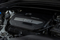 Options Francais: * Ensemble Premium Essentiel * Volant Chauffant * Accès Confort * Toit Ouvrant Pan... (image 9)