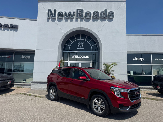 2022 GMC Terrain SLE in Cars & Trucks in Markham / York Region