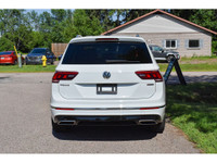 Pre-Owned. Visit us today at Hyundai Pembroke and check out this 2021 Volkswagen Tiguan Highline, St... (image 7)