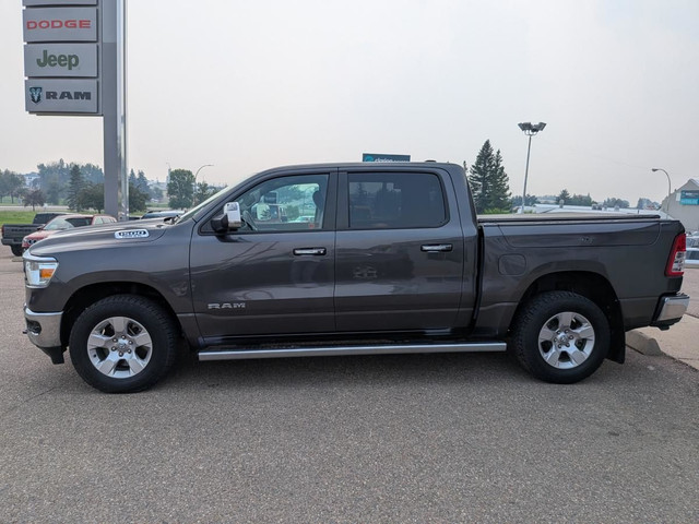 2019 RAM 1500 Big Horn 4x4 Crew Cab 5'7 in Cars & Trucks in Medicine Hat - Image 4