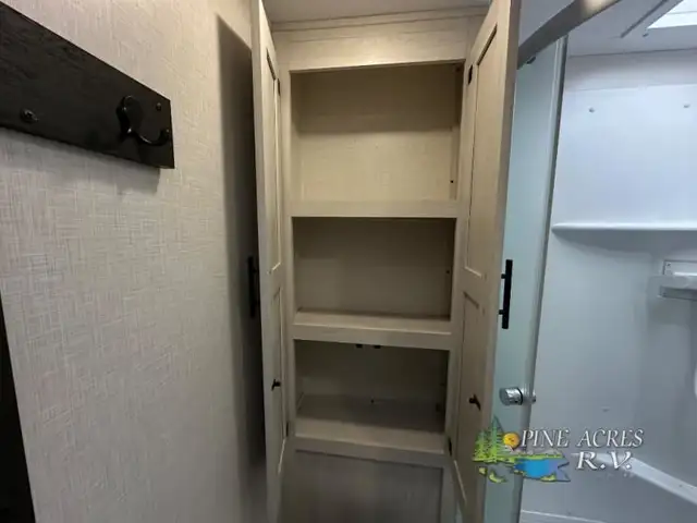 2023 KZ Sportsmen 363FL in Travel Trailers & Campers in Truro - Image 27