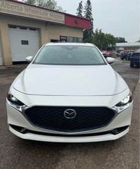**CARS TRUCKS SUV 4X4 VAN AWD EDMONTON FINANCING AVAILABLE EASY FINANCING ** 2019 Mazda 3 GT AWD 44,... (image 6)