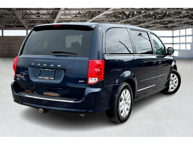 2015 Dodge Grand Caravan SXT | Stow n Go | AS IS | FWD in Cars & Trucks in Mississauga / Peel Region - Image 2
