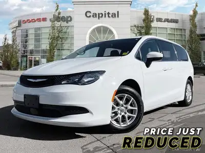 This Chrysler Grand Caravan has a powerful Regular Unleaded V-6 3.6 L/220 engine powering this Autom...