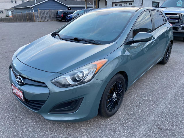  2014 Hyundai Elantra GT L ** ONE OWNER, 6 SPEED ** in Cars & Trucks in St. Catharines - Image 3