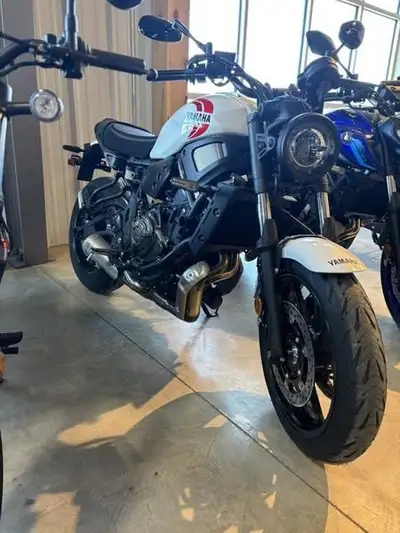 ALL IN PRICE BEFORE TAX 2024 Yamaha XSR700 Based on the popular MT-07, the XSR700 is a beautiful ble...