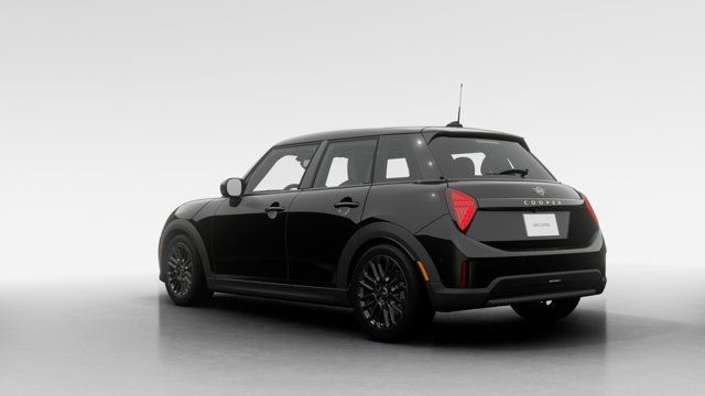 2026 MINI 5 Door Cooper C dans Autos et camions  à Laval/Rive Nord - Image 2