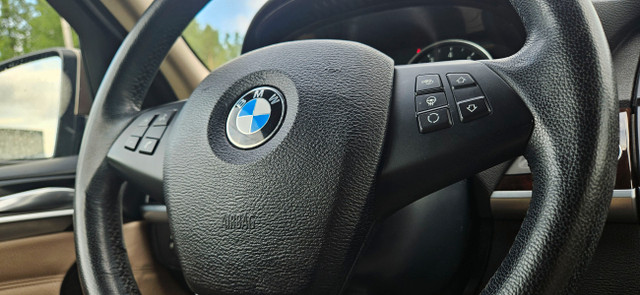 2012 BMW X5 35i in Cars & Trucks in Ottawa - Image 4