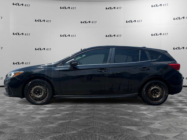 2017 Subaru Impreza in Cars & Trucks in Ottawa - Image 2