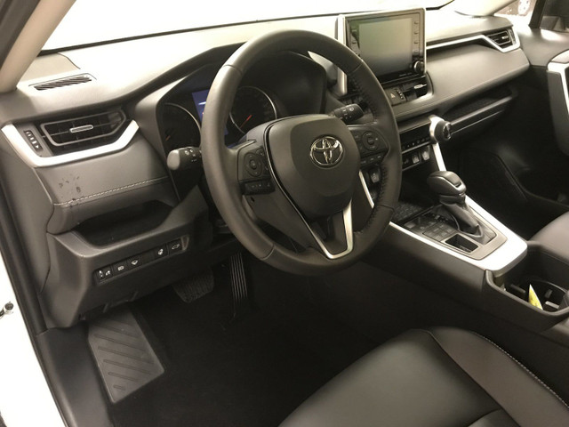 2025 Toyota RAV4 XLE in Cars & Trucks in Calgary - Image 2