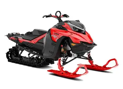 FAITES-VITE ! Modèle exclusif à la vente exclusive du printemps SKIDOO. Pour les randonnées les plus...