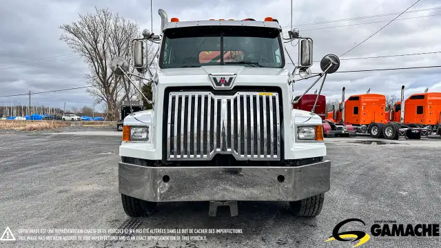 2019 WESTERN STAR 4700SB CRANE TRUCK WITH PLATFORM in Heavy Trucks in Chilliwack - Image 3